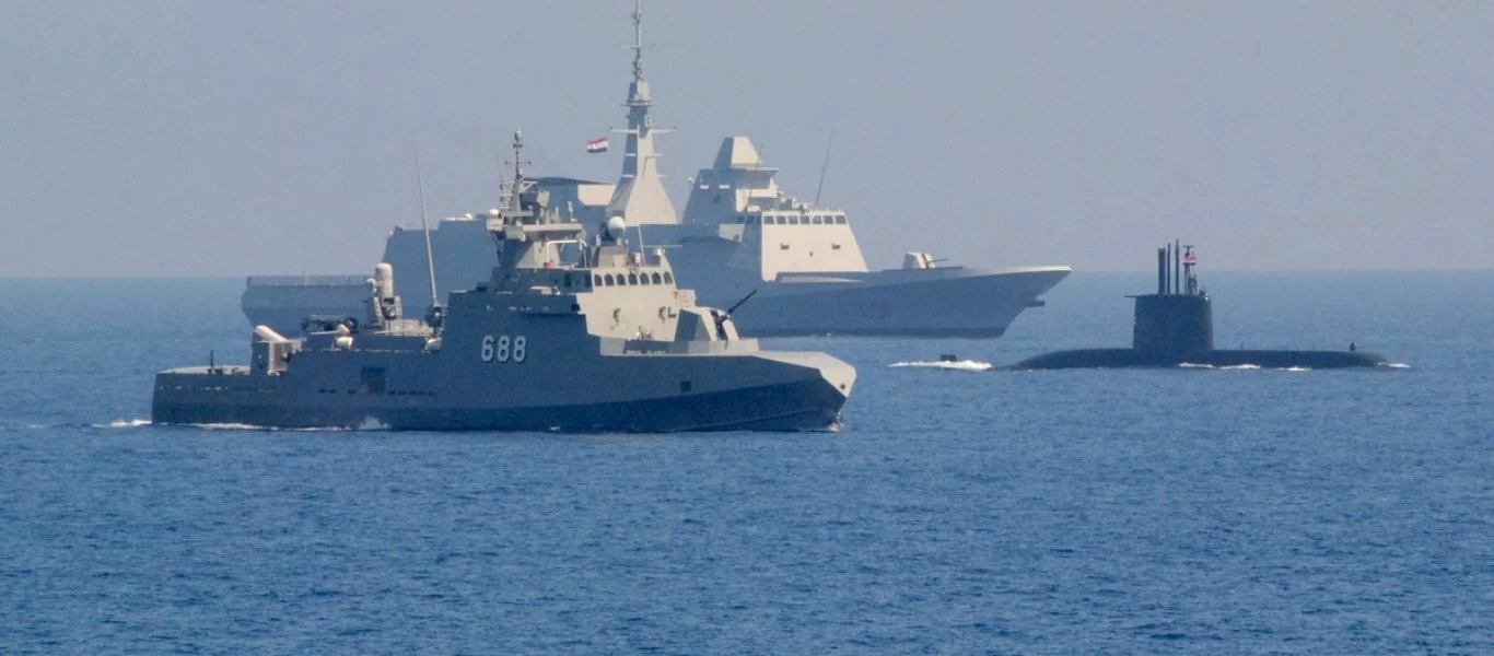 Μεγάλη αεροναυτική άσκηση από την Αίγυπτο στην Ανατολική Μεσόγειο (βίντεο)